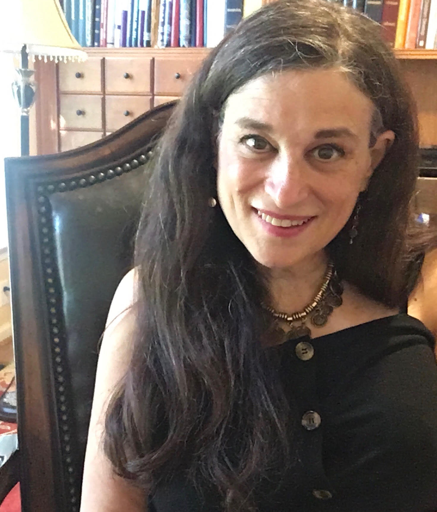 Dr. Lisa Goldman